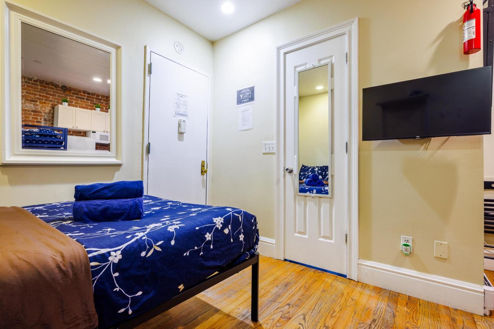 Studios In New York Extérieur photo